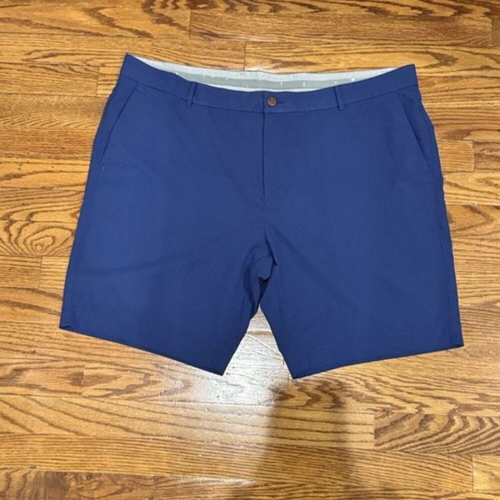 B. Draddy Sport Zac Flat front Performance Golf Shorts. Size 40. Navy Blue.